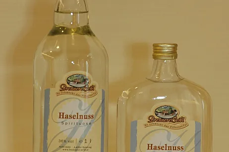 haselnuss.jpg